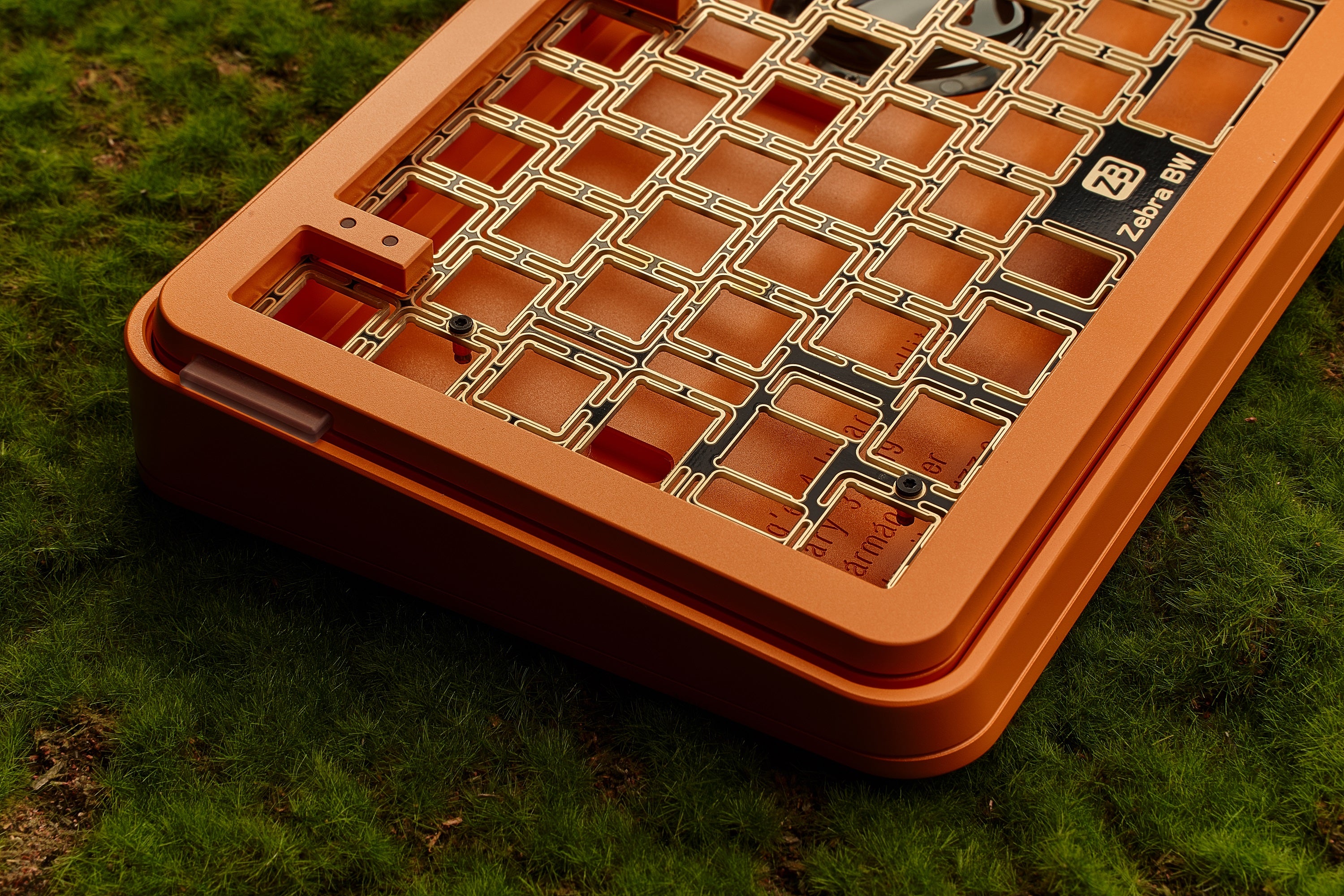 Astronaut75 Custom Keyboard - Zeal Generation Inc.