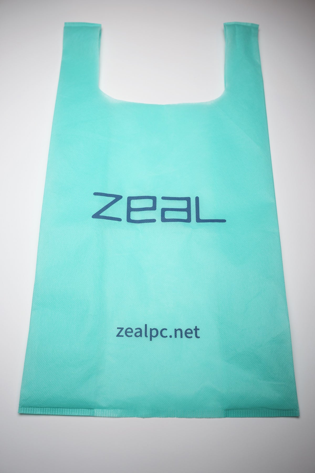 (In Stock now) Zeal® Tote Bag